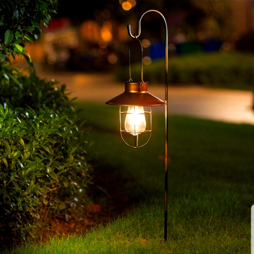 Solar Edison bulb lanterns with hook- New in box